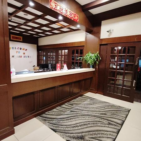 ברינצ'אנג Iris House Hotel מראה חיצוני תמונה