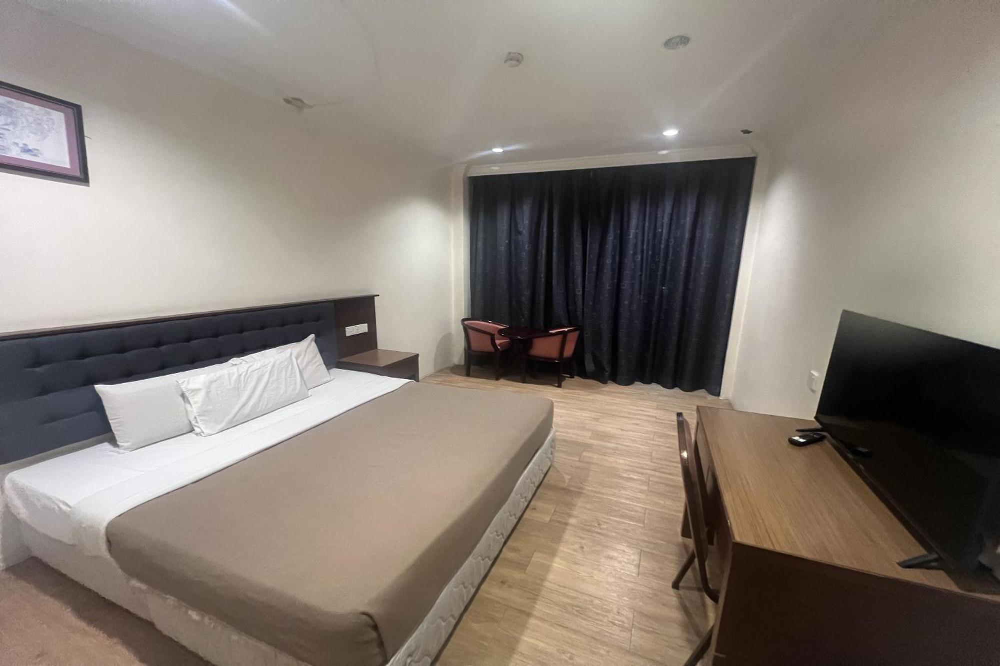 ברינצ'אנג Iris House Hotel מראה חיצוני תמונה